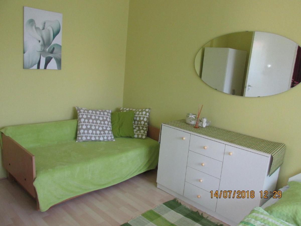 Holiday Home In Balatonkeresztur 19455 Kamer foto